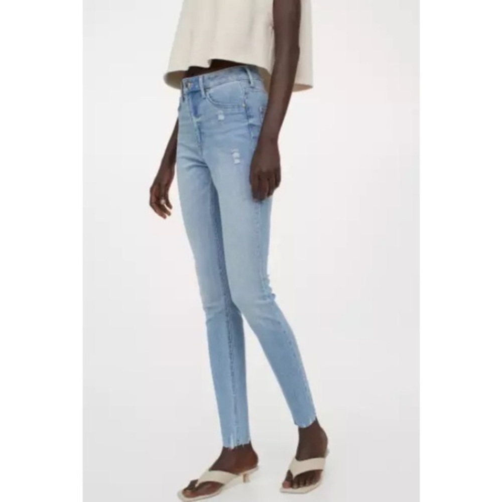 High Rise Light Wash Raw Hem Skinny Jeggings
